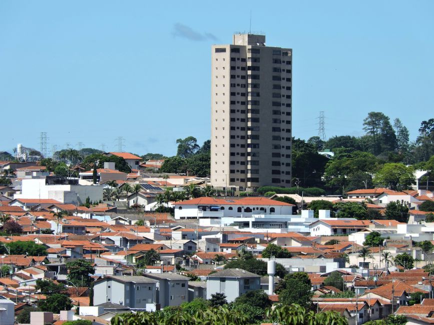 Crescimento da banda larga em São Paulo traz avanços no acesso, mas ainda enfrenta limites de instalação e cobertura